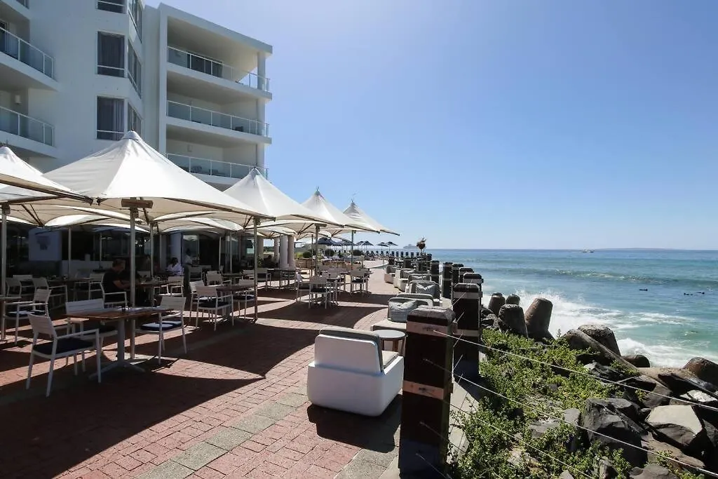 Spacious Sea Facing One Bedroom Apartment Cape Town South Africa