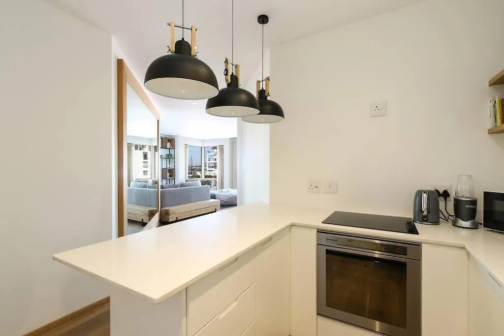 Spacious Sea Facing One Bedroom Apartment Cape Town